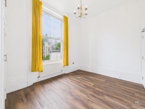 Bedroom- click for photo gallery